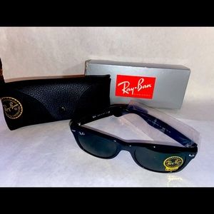 Ray-Ban New Wayfarer Sunglasses